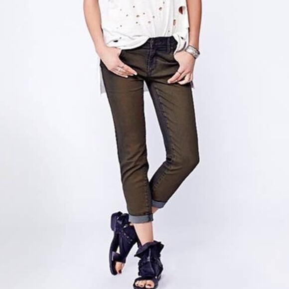 Free People Rolled Crop Mid Rise Skinny Jeans in Maris - Picture 1 of 11